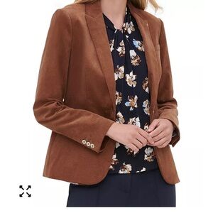 Tommy Hilfiger Women's Brown Blazer with gold buttons❤️❤️❤️